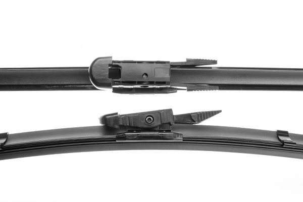 Escobillas de limpiaparabrisas delanteras Nissan/Infiniti KE28890092AG