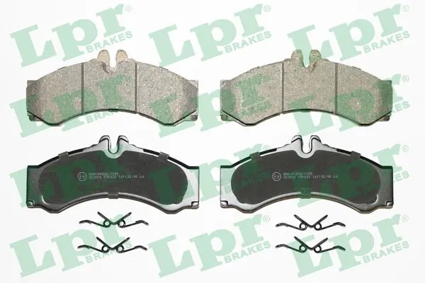 05P633 LPR Pastillas delanteras