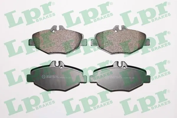05P1124 LPR Pastillas delanteras