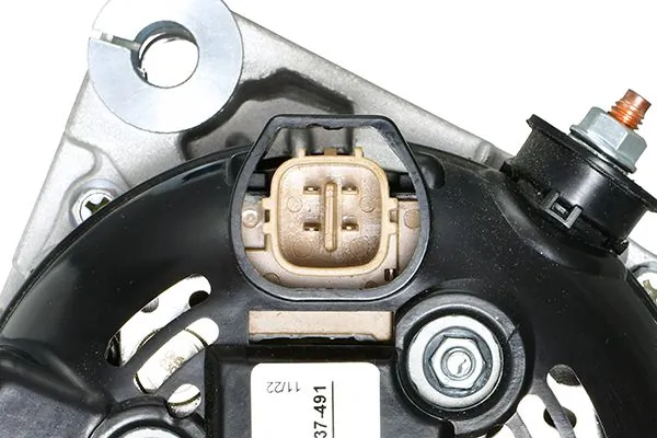 Alternador del motor Toyota 2706030170 precio, desde 218,57 EUR