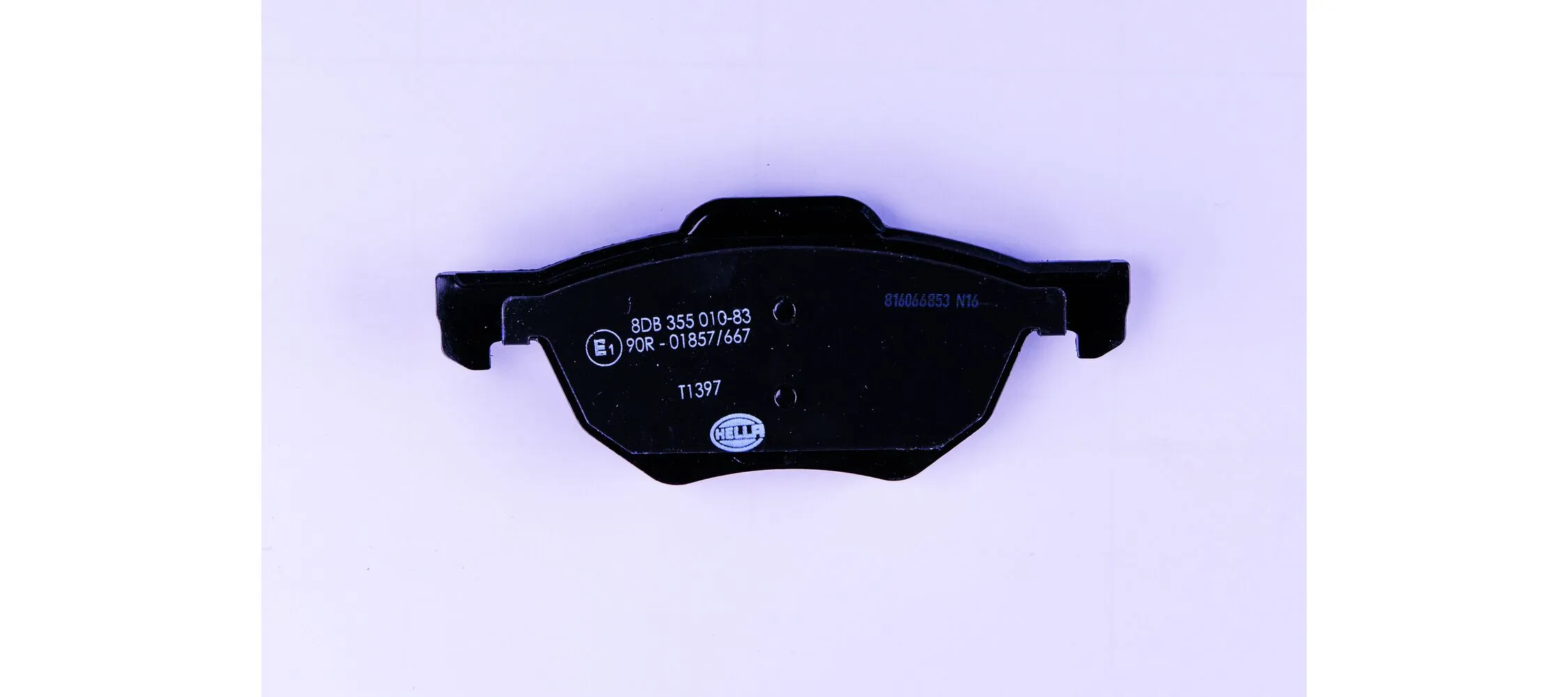 8DB355010831 HELLA Pastillas delanteras
