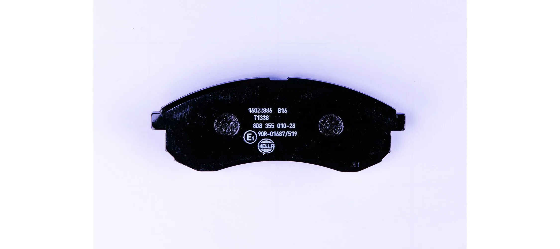8DB355010281 HELLA Pastillas delanteras