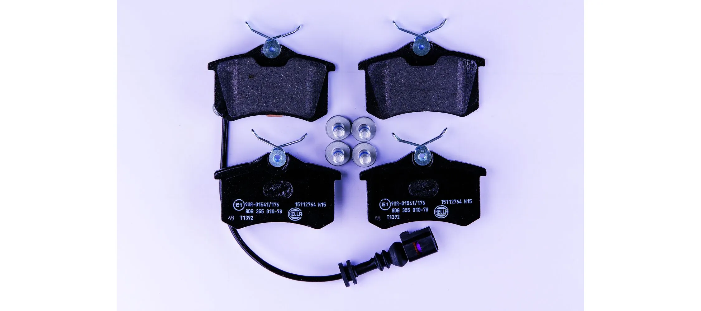 8DB355010781 HELLA
