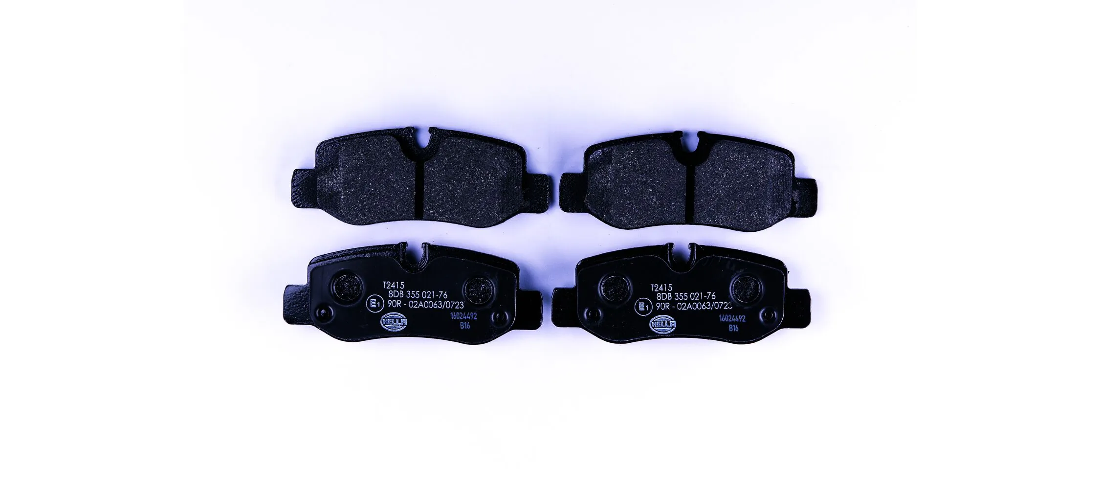 8DB355021761 HELLA