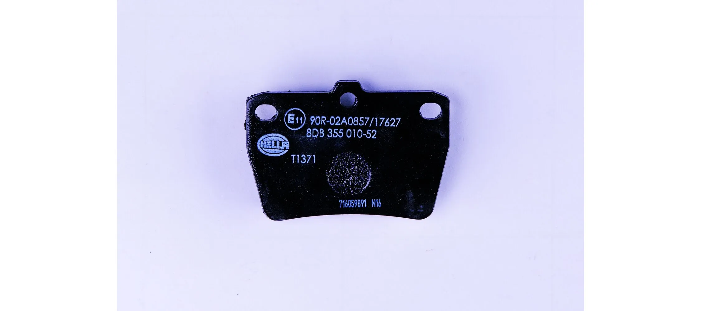 8DB355010521 HELLA Pastillas freno traseras