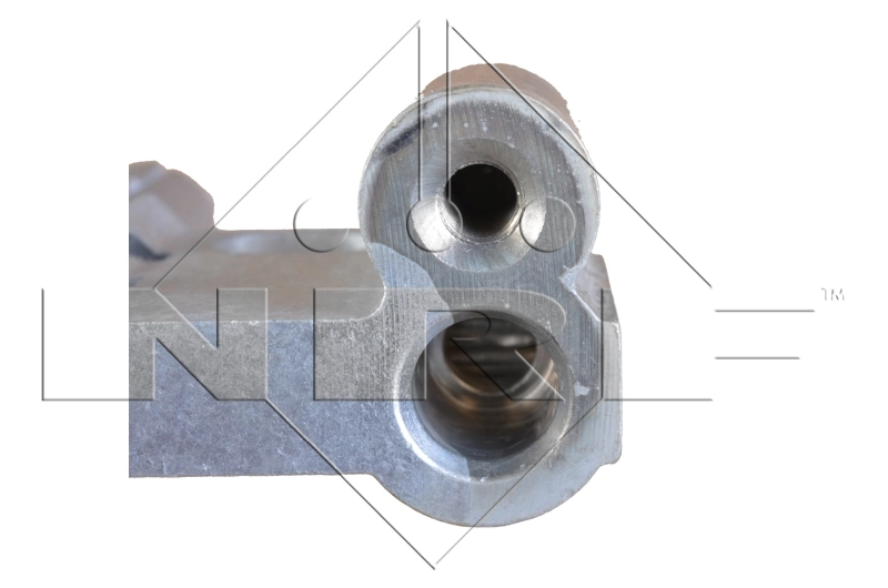 BC823 Magneti Marelli Radiador de aire acondicionado