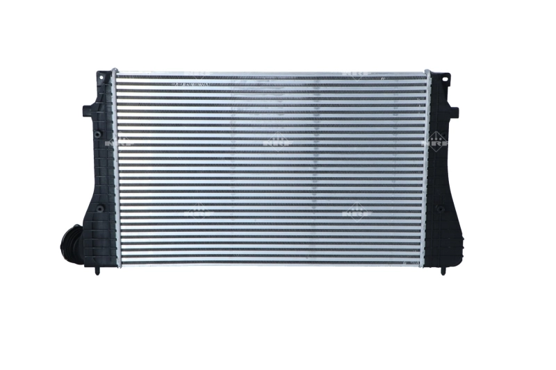 Radiador de aire de admisión NRF 30290 precio, desde 141,49 EUR
