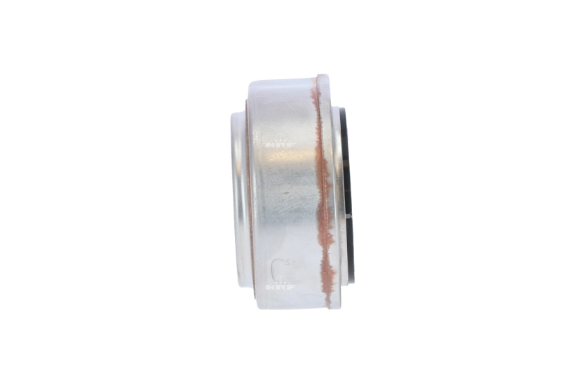 31240 NRF Radiador de aceite debajo del filtro