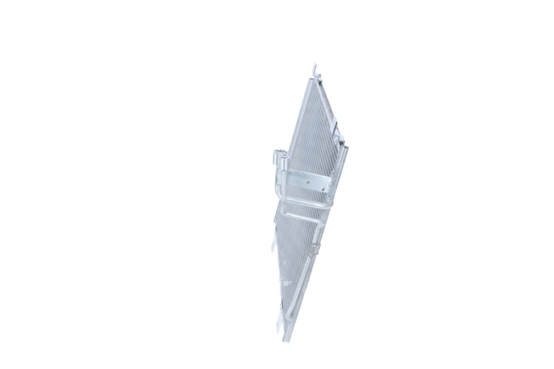 350370 NRF Radiador de aire acondicionado