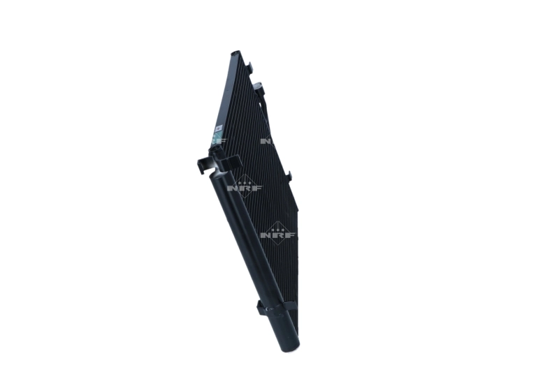 Comprar 35999 NRF Condensador de aire acondicionado