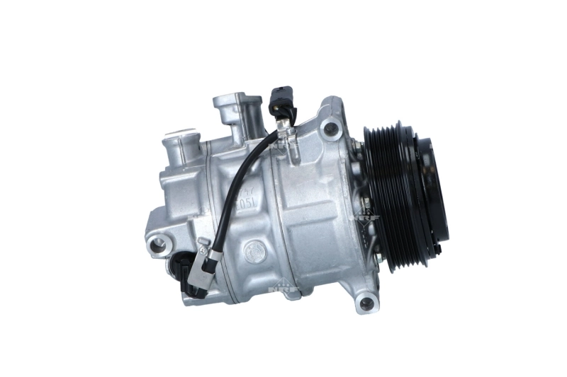 Comprar A0008303902 VAG Compresor de aire acondicionado coche