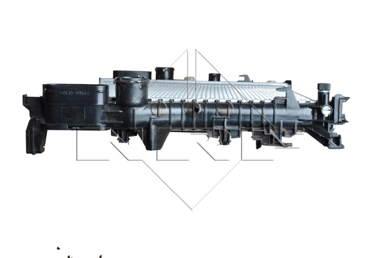 Comprar A1758 HELLA Radiador de auto