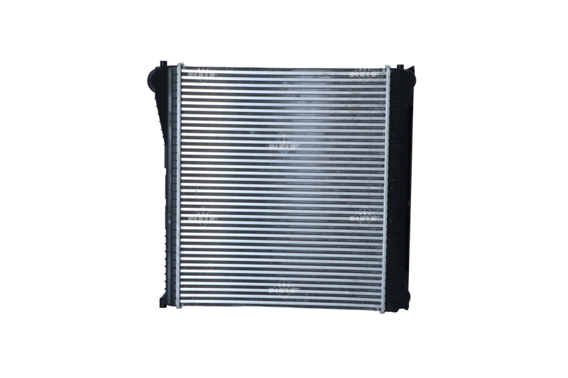 Radiador de aire de admisión VALEO 818397 precio, desde 249,33 EUR