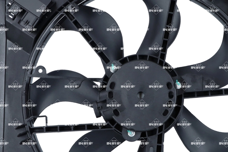 Ventilador, refrigeración motor NRF 470134 precio, desde 138,85 EUR