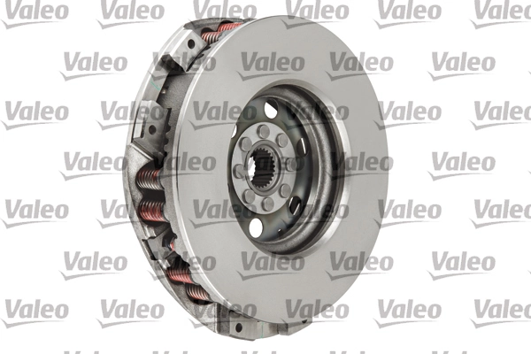 1868005M91 Massey Ferguson plato de presion del embrague funcion
