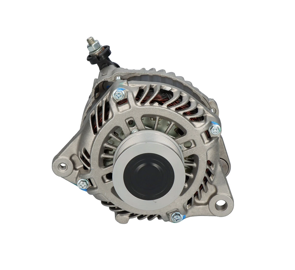 Alternador del motor Nissan Cabstar  desde 228,84 €