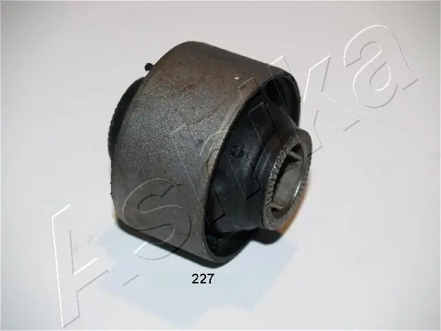 Silentblock del brazo de suspensión 4865420190 RBI