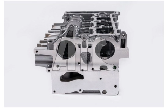 908497 AMC Cabeza del motor