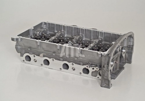 908867 AMC Cabeza del motor
