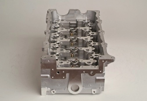 908751 AMC Cabeza del motor