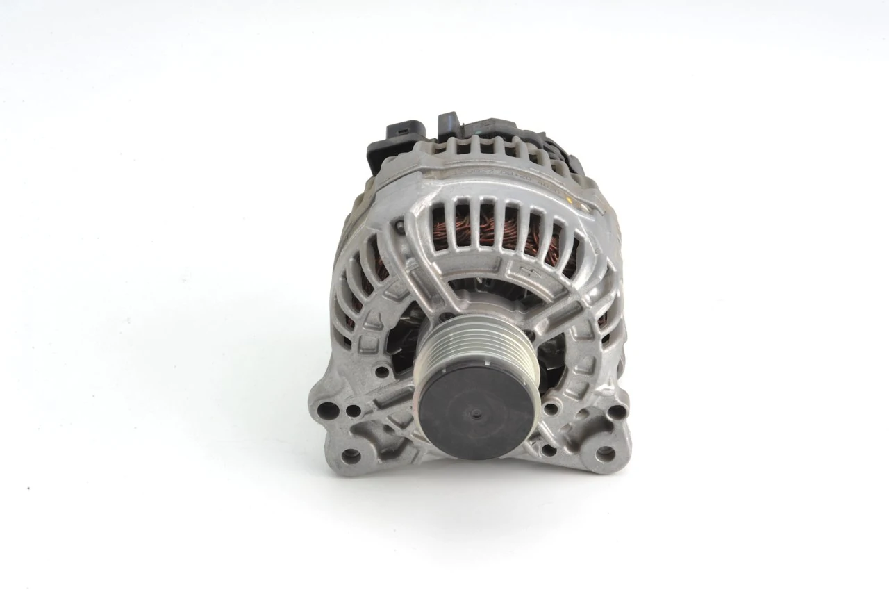0124515022 Bosch Alternador de coche