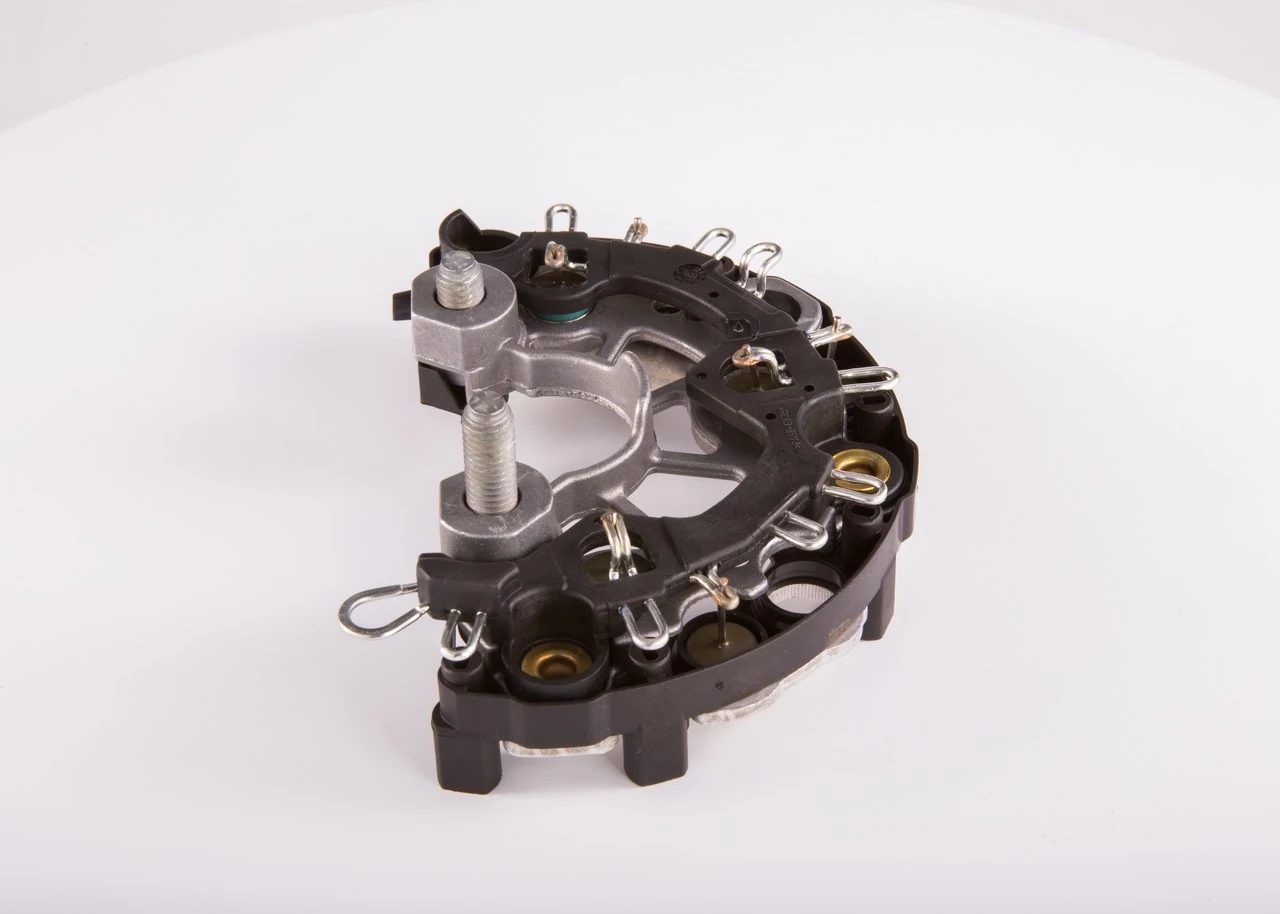Puente rectificador del alternador Bosch F00M123244 precio, desde 27,92 EUR