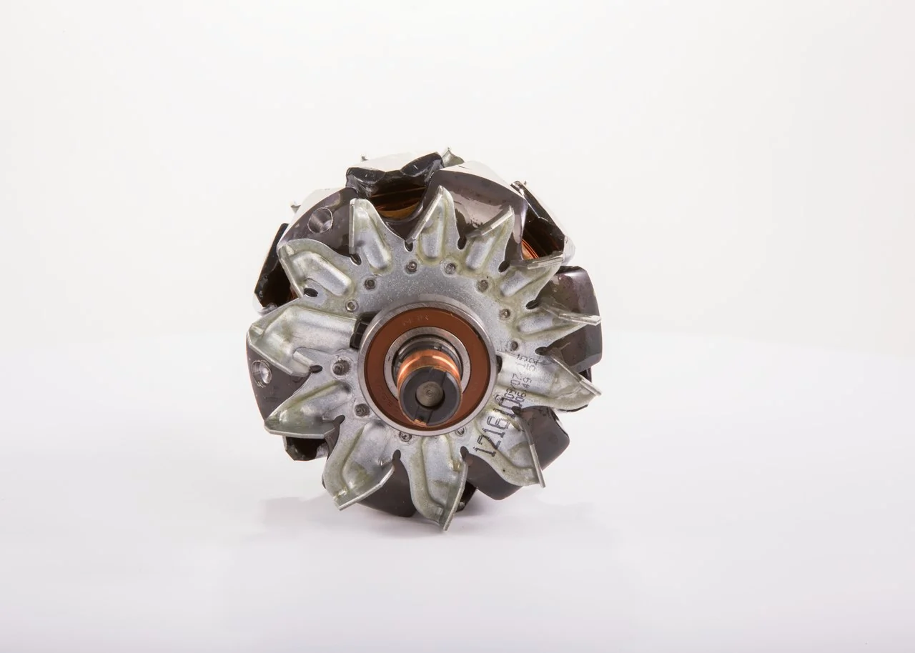 Rotor del alternador Bosch F00M121610 precio, desde 64,48 EUR
