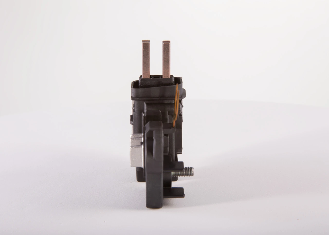 F00M144129 Bosch Regulador alternador