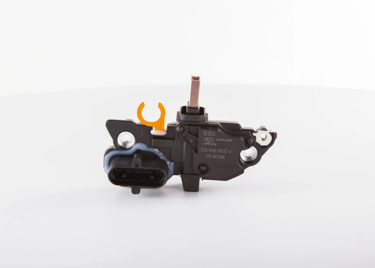 Comprar F00M144122 Bosch Regulador del alternador