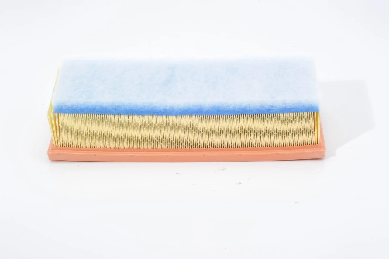 El filtro de aire Bosch F026400157 precio, desde 11,11 EUR