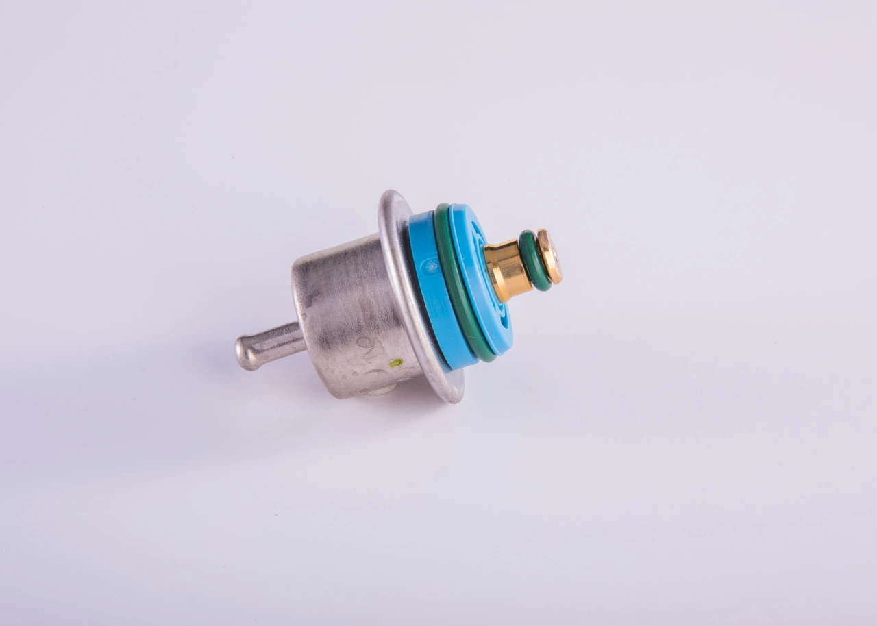Comprar 0280160585 Bosch Regulador de presión de combustible