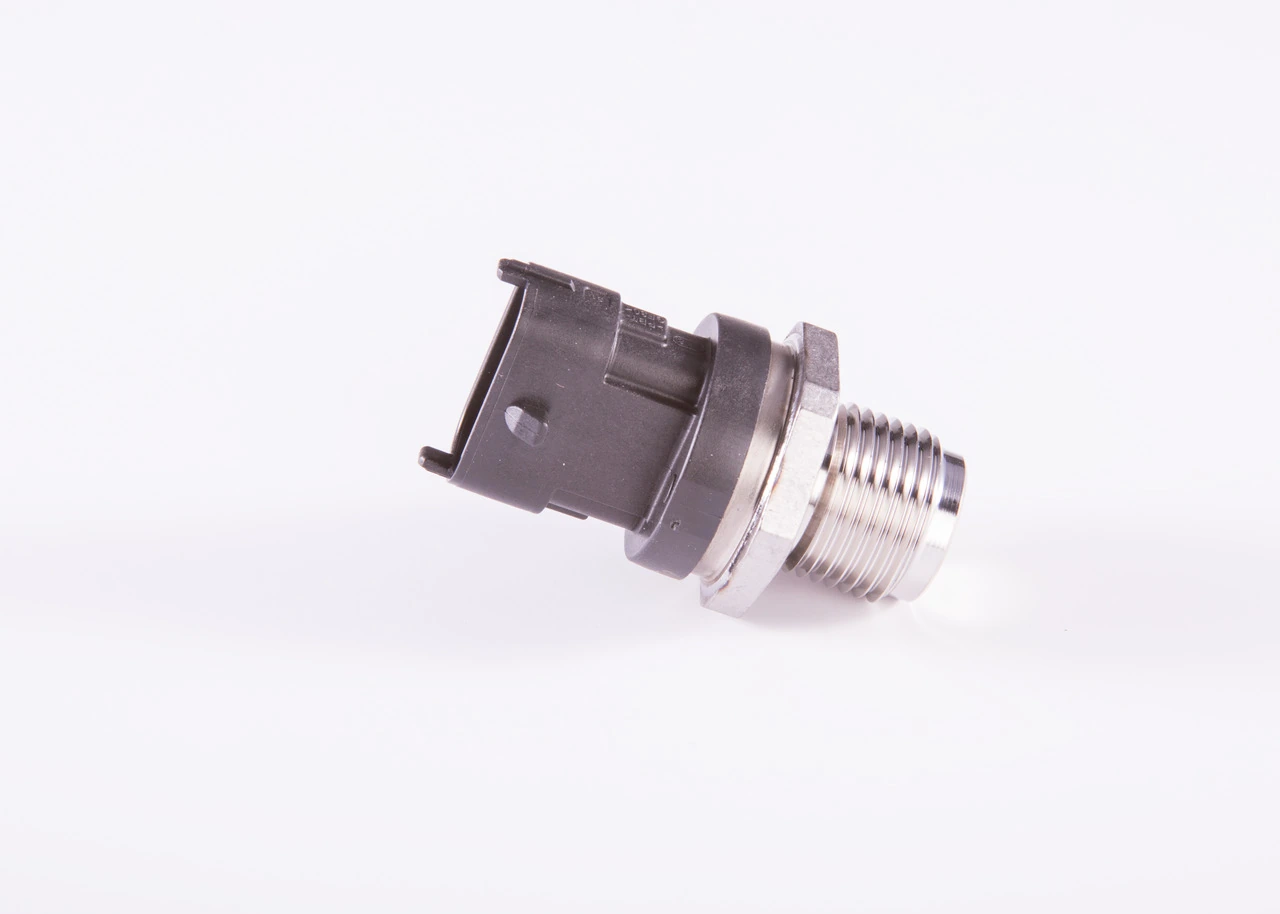 Sensor de la presión del combustible Mitsubishi Canter VII