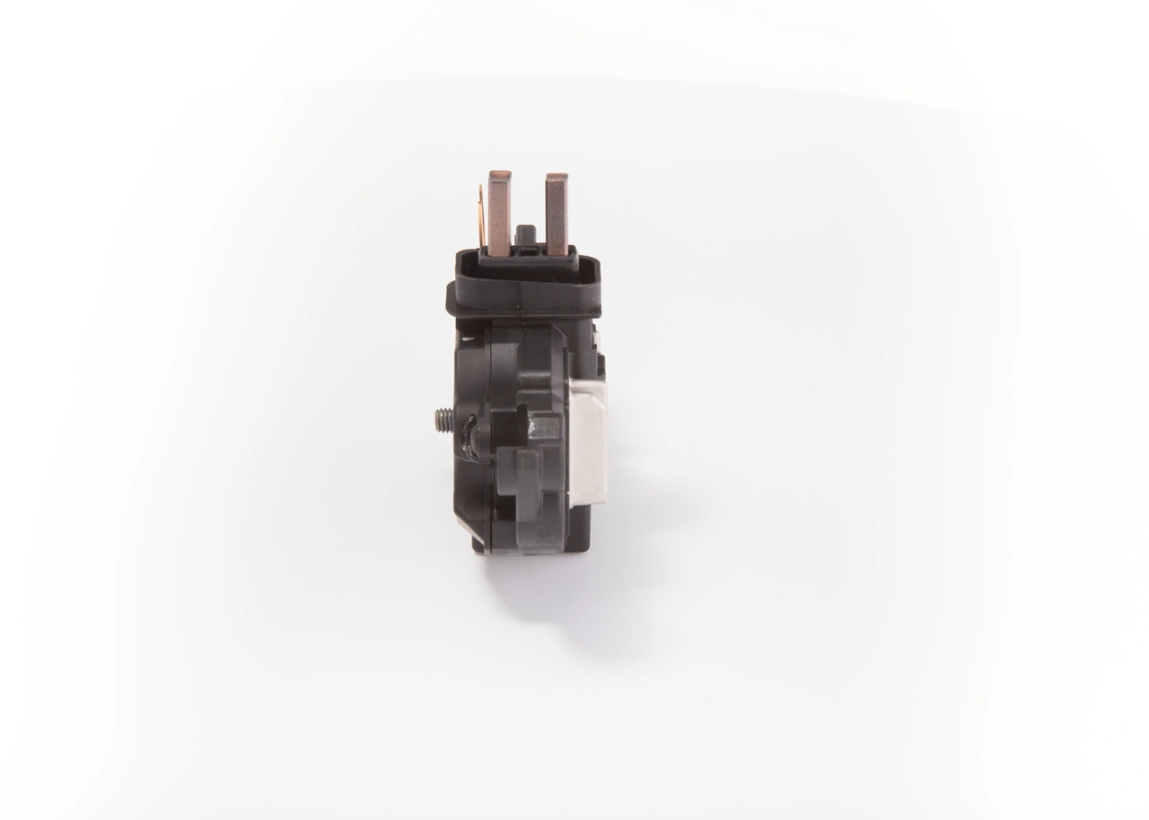 F00M144167 Bosch Regulador alternador