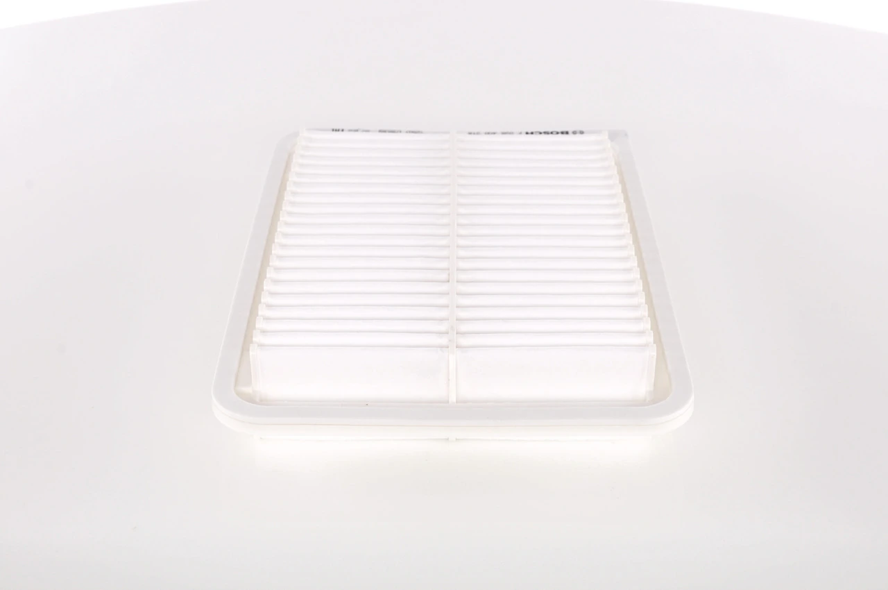 El filtro de aire Bosch F026400218 precio, desde 13,88 EUR