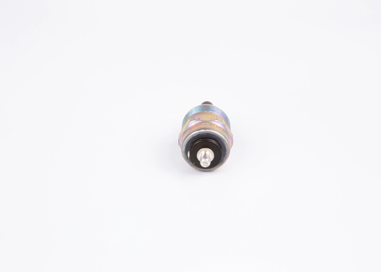Comprar F002D13642 Bosch Válvula de corte de combustible de la bomba de inyección