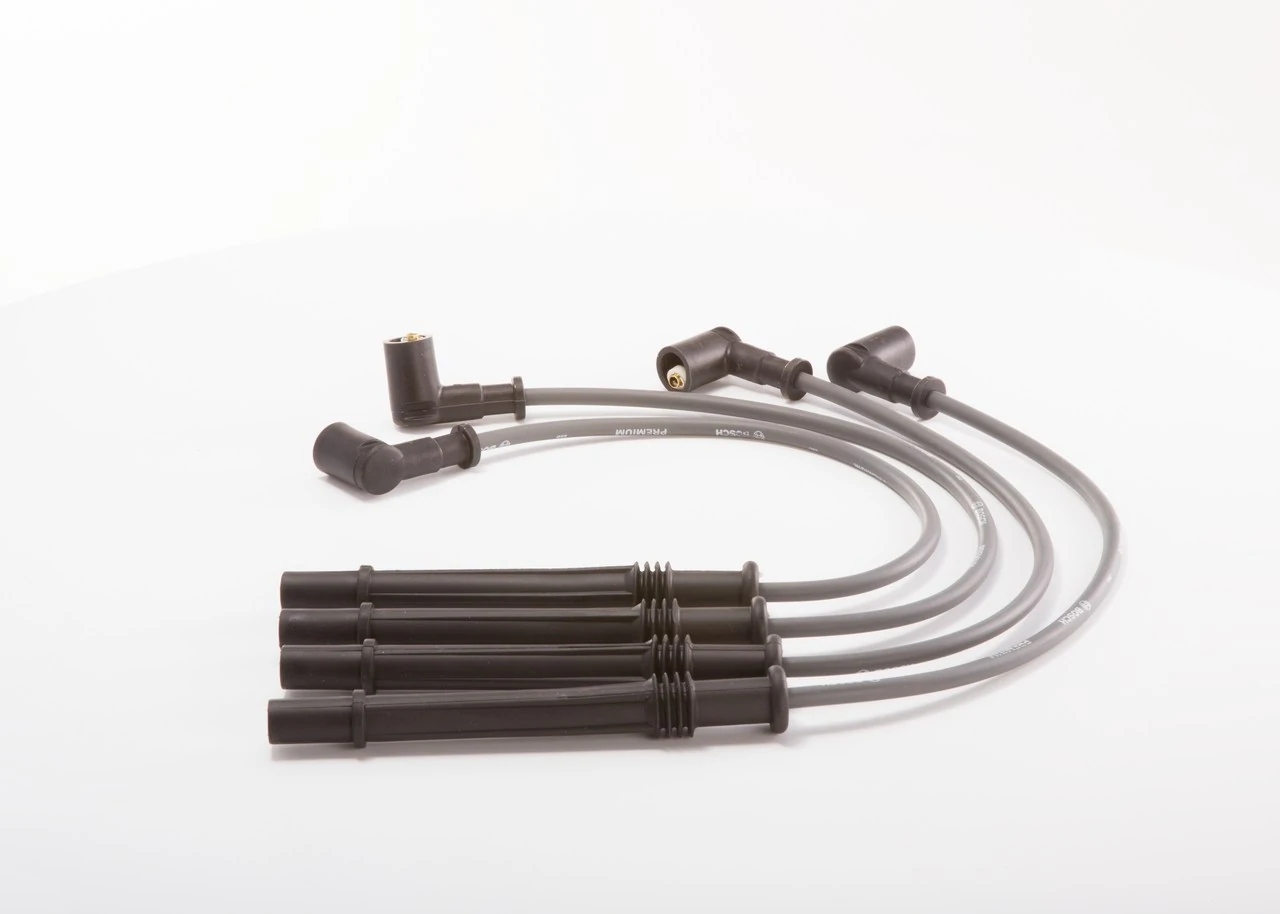 Juego de cables de bujias Bosch F00099C602 precio, desde 22,55 EUR