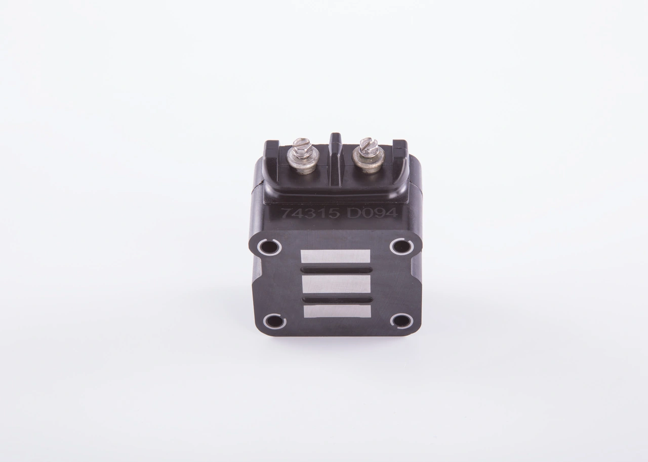 Comprar F00HN37431 Bosch Interruptor magnético de arranque