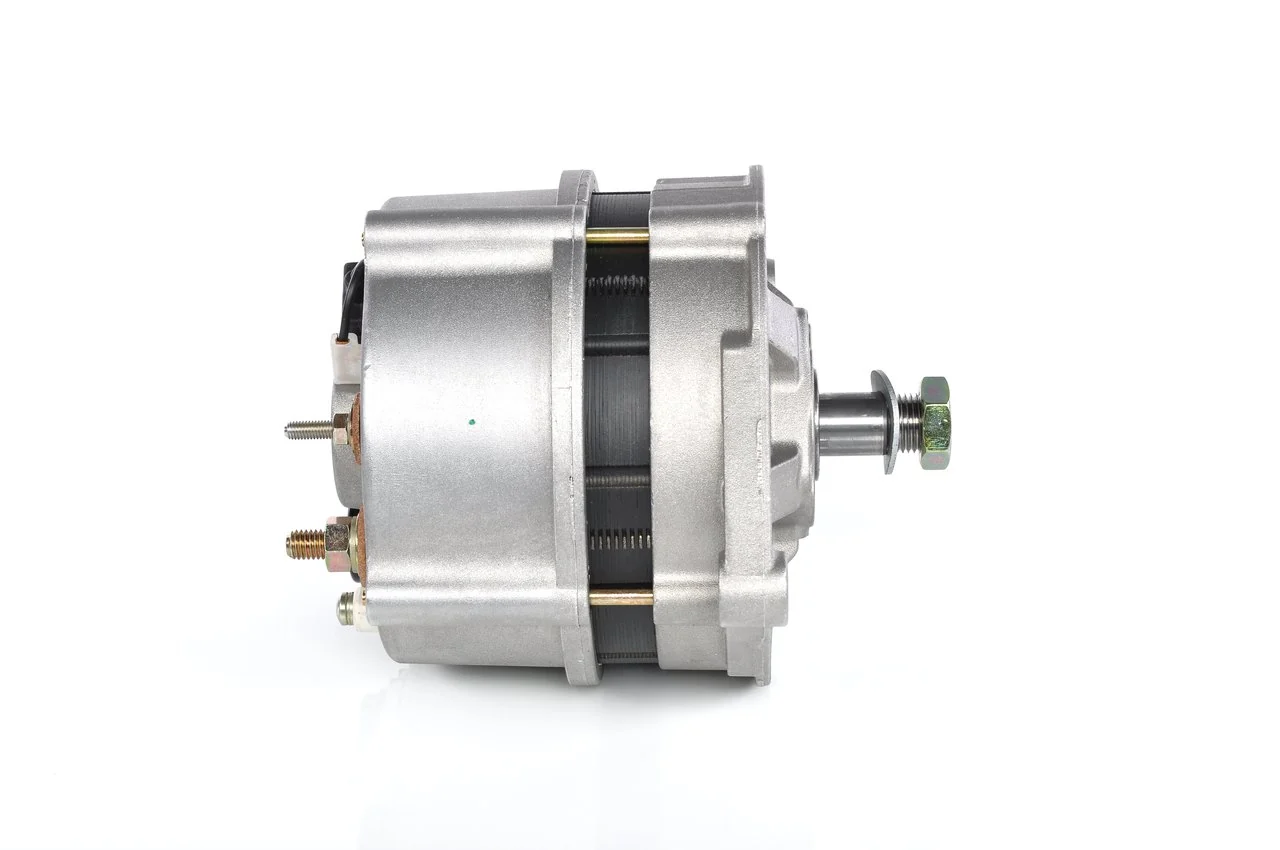 0120484020 Bosch Alternador de coche