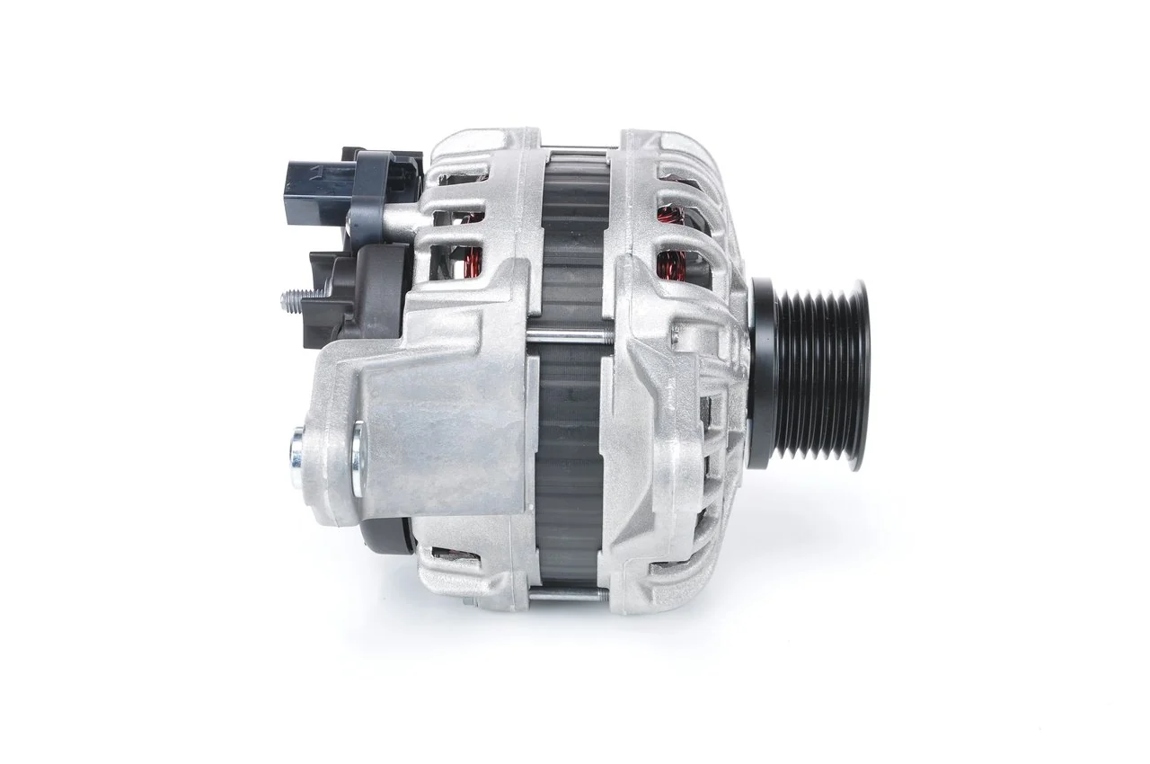F000BL07P9 Bosch Alternador de coche