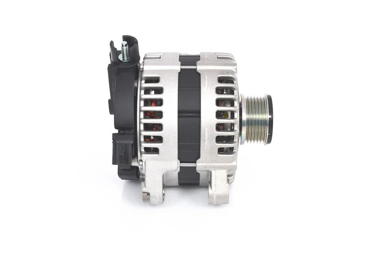 Alternador del motor Bosch 0121715024 precio, desde 85,67 EUR