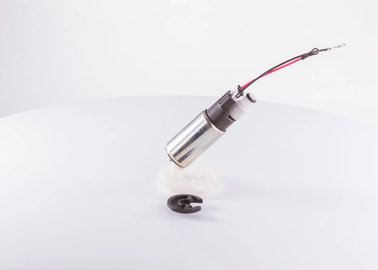 Comprar Unidad de alimentación de combustible Mazda 323 F VI BJ