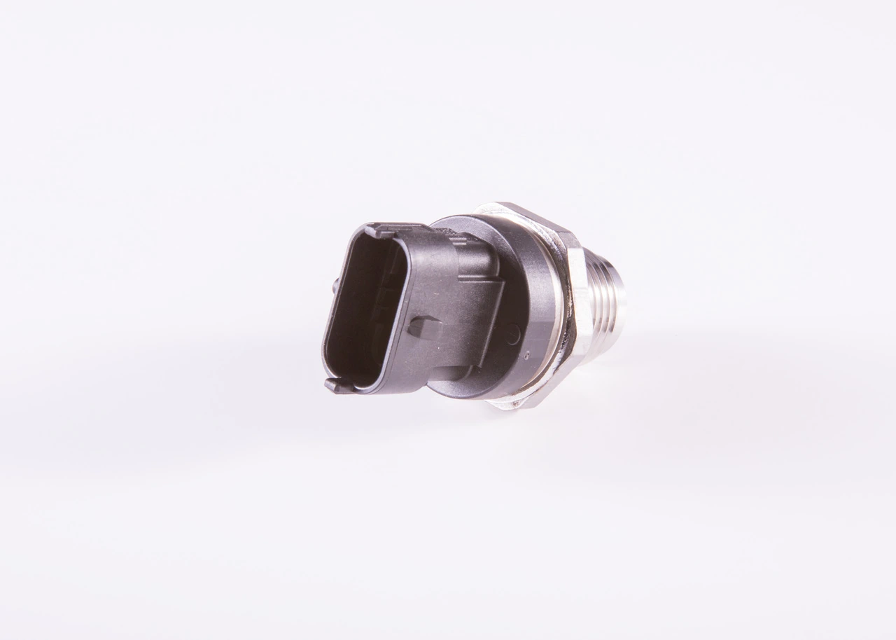 Comprar Sensor de presión de combustible Mitsubishi Canter VII FB7, FB8, FE7, FE8