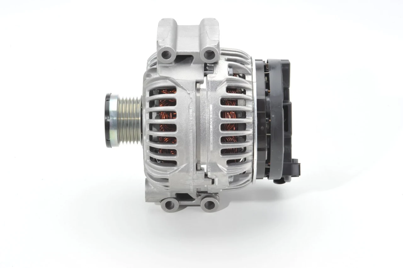 Alternador del motor Bosch 0124525561 precio, desde 133,10 EUR
