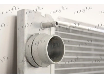 Radiador refrigeración del motor BMW 5 E61