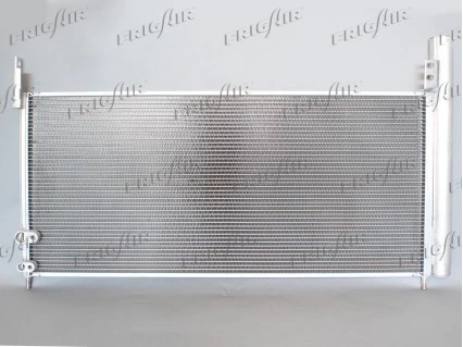 Condensador aire acondicionado Toyota Prius (ZVW30)