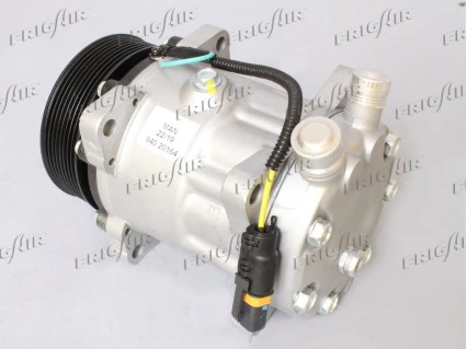 Comprar Compresor de aire acondicionado MAN TGX   a bajo precio