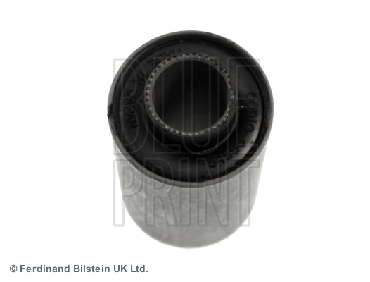 Silentblock de suspensión delantero inferior Nissan Terrano 1 WD21