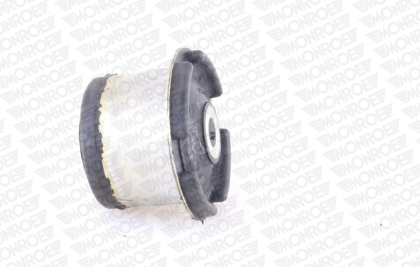 Silentblock del subchasis trasero General Motors 5402631 precio, desde 8,47 EUR