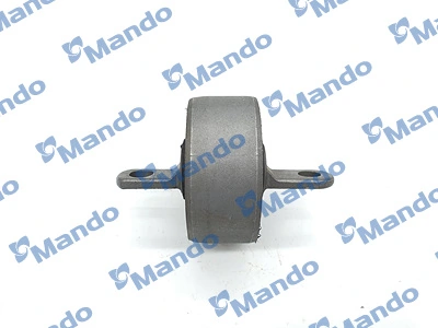 MCC010617 Mando