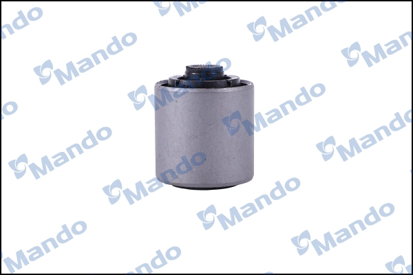 DCC010376 Mando Silentblock de brazo de suspensión delantero inferior